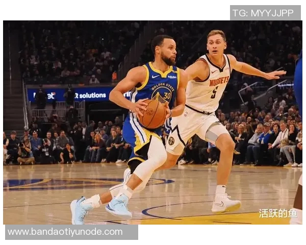 库里积极联系各方寻求好鞋期待一场穿三双不同鞋的精彩比赛 库里积极联系各方寻求好鞋期待一场穿三双不同鞋的精彩比赛