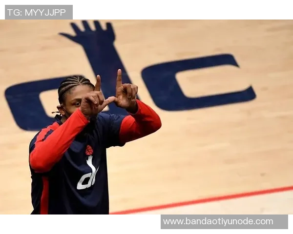 比尔重返华盛顿打球意义重大强调对菲尼克斯的尊重与归属感