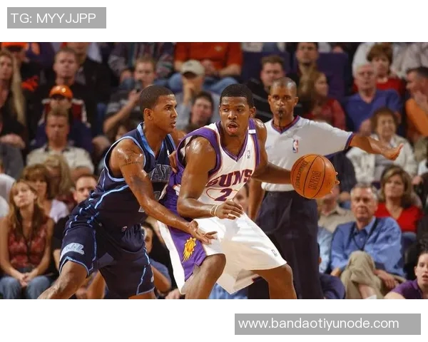 张佳玮分析杰伦布朗本季表现如小卡与乔约翰逊的完美结合 张佳玮分析杰伦布朗本季表现如小卡与乔约翰逊的完美结合