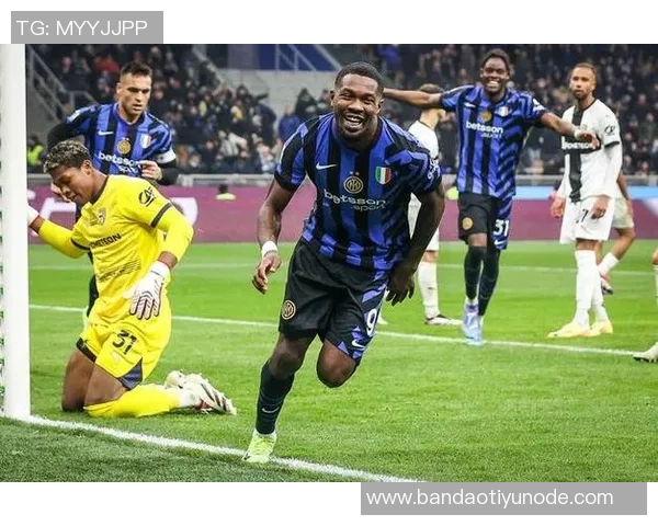 邓弗里斯喜获进球与胜利感谢小图拉姆精彩配合助力球队表现